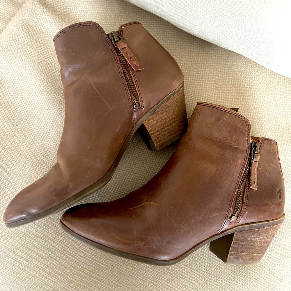 Frye Ankle Boots size 8.5